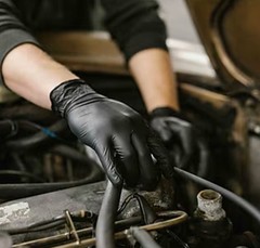 Gloveworks GPNB42100 Black Disposable Nitrile Gloves 5 Mil Size: Small (100 CT)