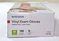 100 McKesson 14-116 Vinyl Exam Gloves Standard Cuff Length Medium