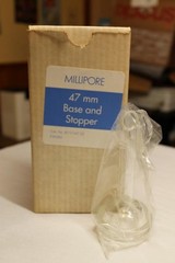 MILLIPORE Vacuum Filter Holder Set Fritted Glass Support Base 300mL 47mm NEW ^