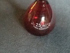 PYREX Red Low Actinic Glass Class A 25mL ±0.02 Volumetric Flask, 55640-25