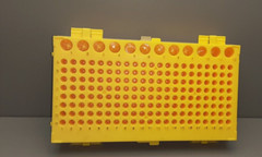 Flipper Microtube Rack/ Reversible/ yellow/clear lid/assorted slot sizes