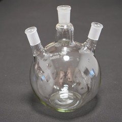 Laboratory glass flat bottom boiling flask 3-neck 24/40 joints 3000 ml, 2000 ml