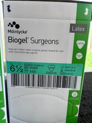 100 pairs Biogel Surgeon Latex Sterile Surgical Gloves 30465 -Size 6.5 exp 2028