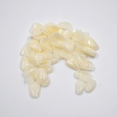 50Pcs/Pack Dental Anterior Molar Veneers Patch Porcelain Film Temporary Crown