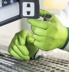 Gloveworks RDT Green Nitrile PF Ind Gloves (Case of 10 Boxes)