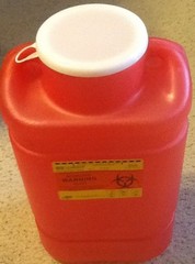 One BD Disposable Sharps Collector Extra Large 5 Gallon 305491 Red