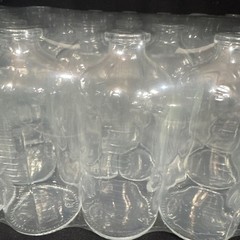 2X 100ml Molded Clear Glass Serum Vials 20mm Crimp Top ( 2 round bottles)