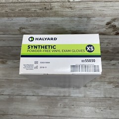 1 CASE Halyard Synthetic Vinyl Powder-Free Medical Exam Gloves Size X-SMALL