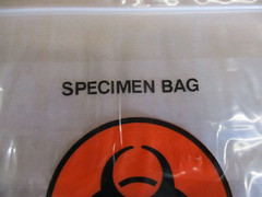 200 NEW 6″ x 9″ Biohazard Econo-Zip Specimen Transport Bags 2mil 3 Wall + Pouch