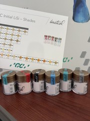 GC INITIAL LISI BASIC SET dental ceramic system 370g – SIX OPEN/UNTOUCHED