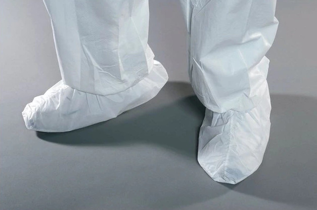 Lot Of 100 Pairs Alpha Protech SH-E1712-BH White Universal Critical Shoe Covers