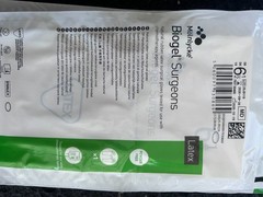100 pairs Biogel Surgeon Latex Sterile Surgical Gloves 30465 -Size 6.5 exp 2028