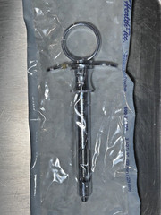 Miltex 07-91 Dental Aspirating Syringe 1.8cc Cook-Waite Metal Wings Used