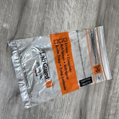 Lab Guard TearZone Specimen Bags MiniGrip 6” X 9” 300 Bags