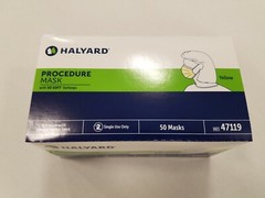 *50-Pieces* Halyard Procedure Face Mask With Soft Earloops Yellow 47119