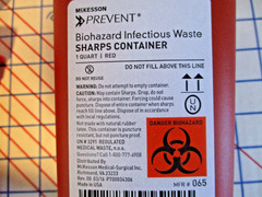 Lot 5 NEW Red Sharps Containers: 1 2-Gallon+ 4 1-Quart/Oakridge & Prevent Brands