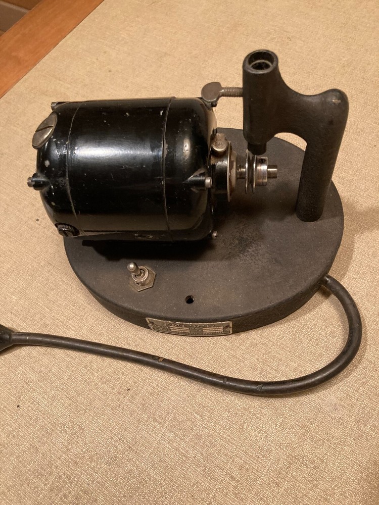 1/10 HP Emesco reversible dental engine excellent condition cost new over $100