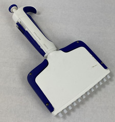 FisherBrand Elite 30-300 uL Multichannel 12 Channel Pipette