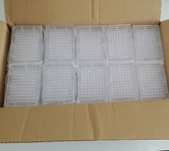 *NEW IN FACTORY BOX* BOX OF 100 Perkin Elmer CMG-555-1 Low Well Plates +Warranty