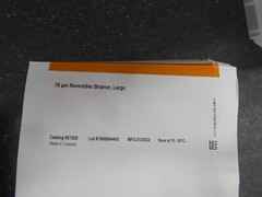 Stemcell Technologies 27260 70um Large Reversible Strainer Box of 19