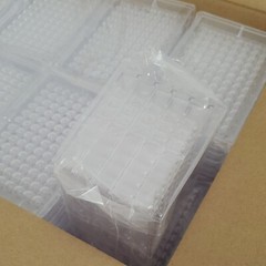 *NEW IN FACTORY BOX* BOX OF 100 Perkin Elmer CMG-555-1 Low Well Plates +Warranty