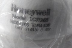 Honeywell DC300N95 8000 Pk Universal Size White Disposable Respirator