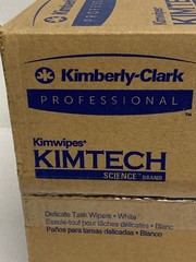 (5720) KIMTECH Kim Wipe Disposable Delicate Task Wipers 1-Ply 4.4”x8.2” 34120