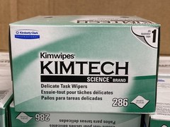 (16016) KIMTECH Kim Wipers Disposable Delicate Task Wipers 1-Ply 4.4”x8.2” 56Pks