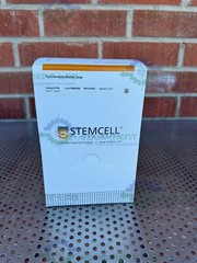 2 Boxes of – Stemcell Technologies 27250 Reversible Strainer, Large 37 µm