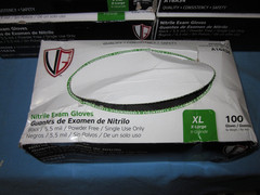 a Lot of 500 Nitrile Exam Gloves Size X-Large, Powder Free, 5.5 Mil, Single Use