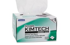(16016) KIMTECH Kim Wipers Disposable Delicate Task Wipers 1-Ply 4.4”x8.2” 56Pks