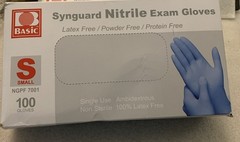 Synguard Nitrile Exam Gloves Powder-Free Blue Small 1 Box of 100