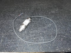 SCHNEIDER ELECTRIC Z000329-0B 250PSI 28VDC PRESSURE GAUGE SENSOR