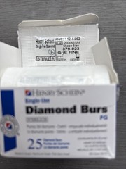Henry Schein 25 single-use Fine Diamond burs 112-5062 – Exp 3/2030
