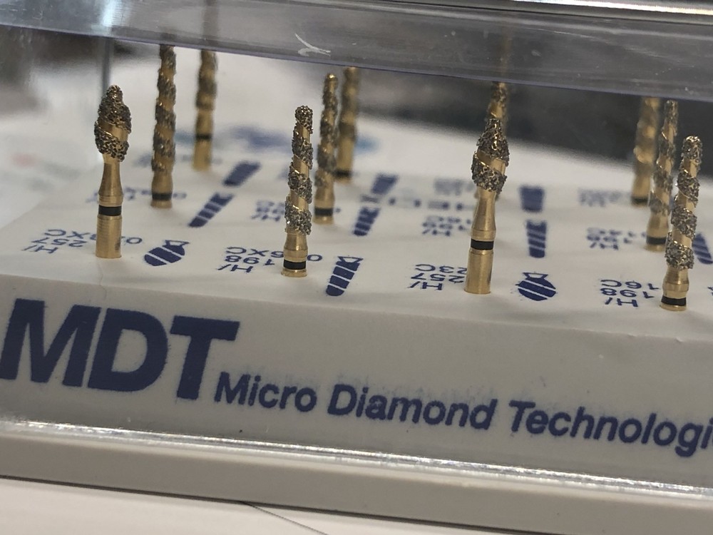 MDT Dental 1 The HELIX Kit#14. 24 Karat Gold FG Diamond Burs & autoclavable