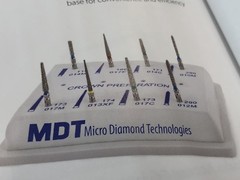 MDT Dental 1xCrown Preparation Kit#1 8xFG Diamond Burs & autoclavable