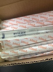 Box of 100 Corning Pyrex 7077-10N Pipets Serological 10 ml x 0.1 Glass Pipettes