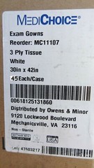 MediChoice Exam Gowns 30 Inch x 42 Inch Reversible Front Back Opening Gown 45pk
